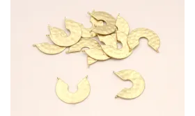 Cuenta Semicirculo labrado de 18mm Dorado Mate / Cuentas Metálicas de Latón / Zamak
