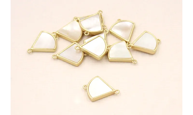 Pieza Gota Dorado Mate con Nacar engarzado 14*10mm / Cuentas Metálicas de Latón / Zamak