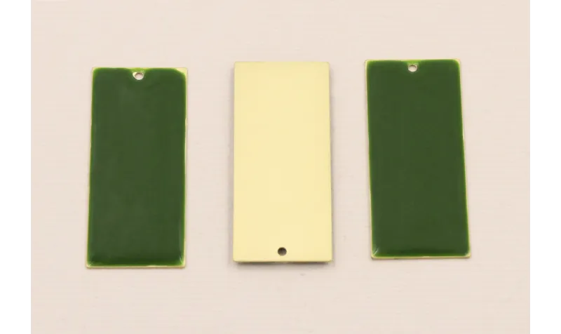 Cuenta Rectangulo 38*15 D.Mate Esmalte verde / Cuentas Metálicas de Latón / Zamak