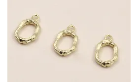 Colgante Letra O latón Dorado 15*10mm / Cuentas Metálicas de Latón / Zamak