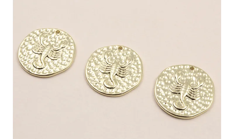 Medalla 16mm latón Dorado Horóscopo ESCORPIO / Cuentas Metálicas de Latón / Zamak