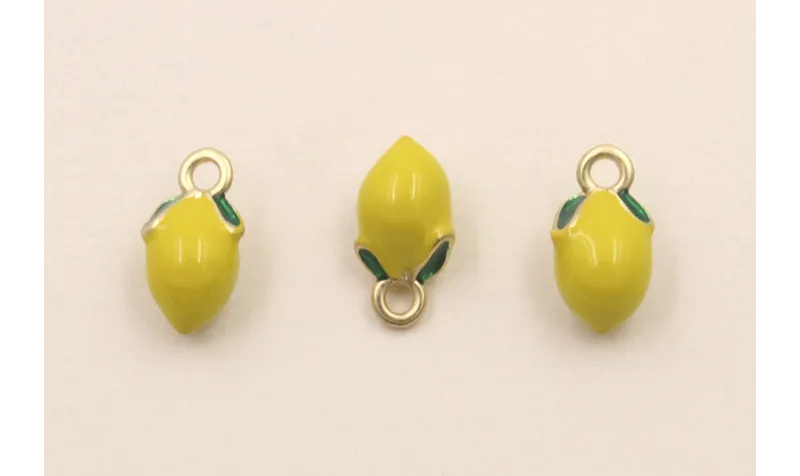 Colgante Limón 10*5mm Amarillo / Cuentas Metálicas de Latón / Zamak