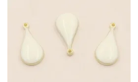 Colgante Acero Inox. Gota  14*6mm esmalte Blanca / Cuentas Metálicas de Acero Inoxidable