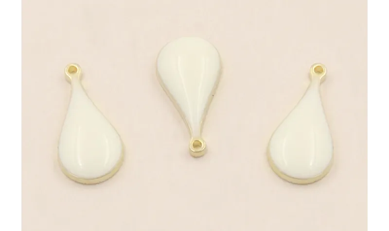 Colgante Acero Inox. Gota 14*6mm esmalte Blanca Colgante Acero Inox. Gota 14*6mm esmalte Blanca