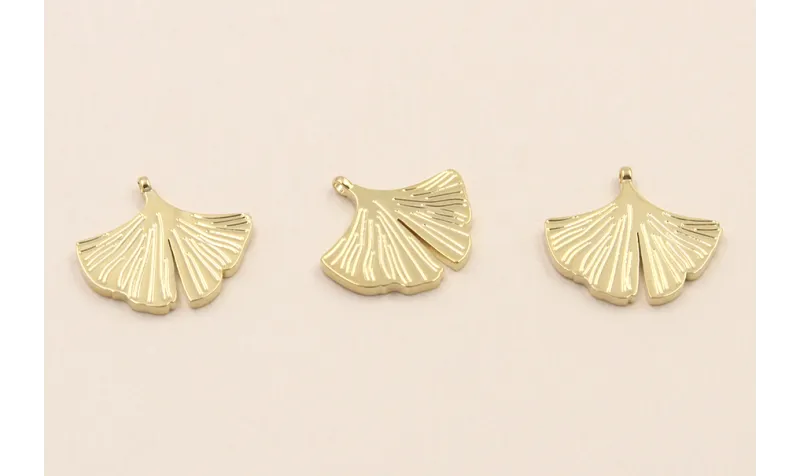 Acero Inox. Colgante Cala 13*11mm Oro