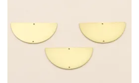 Semicirculo 31*16 Dorado Mate / Cuentas Metálicas de Latón / Zamak