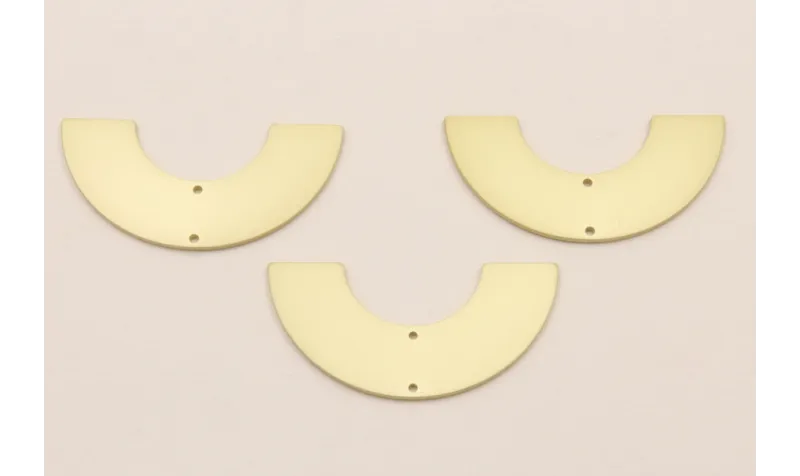 Pieza Medio Aro de 32mm diametro Dorado Mate / Cuentas Metálicas de Latón / Zamak