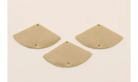 Pieza Abanico de 24*14mm esmalte Beige / Cuentas Metálicas de Latón / Zamak