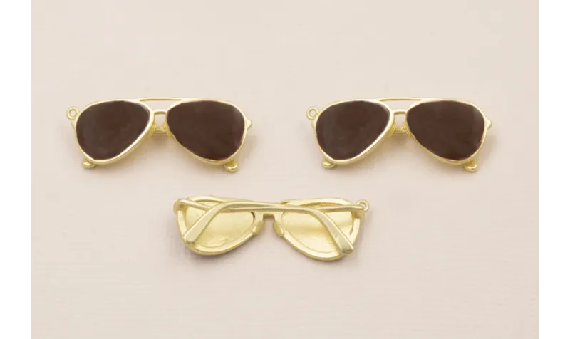 Colgante Gafas Sol 35*10mm Dorado Mate con Marrón