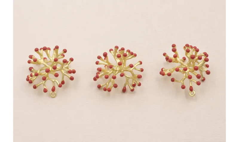 Colgante Coral 25*25*12mm Oro Mate Rosa Coral Colgante Coral 25*25*12mm Oro Mate Rosa Coral