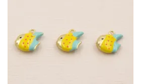 Colgante Pez 10*8mm Pintado Turquesa y Amarillo / Cuentas Metálicas de Latón / Zamak