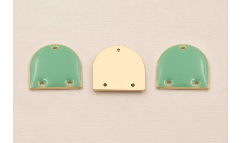 Cuenta Semi Ovalo 15*13mm Esmalte Turquesa / Cuentas Metálicas de Latón / Zamak