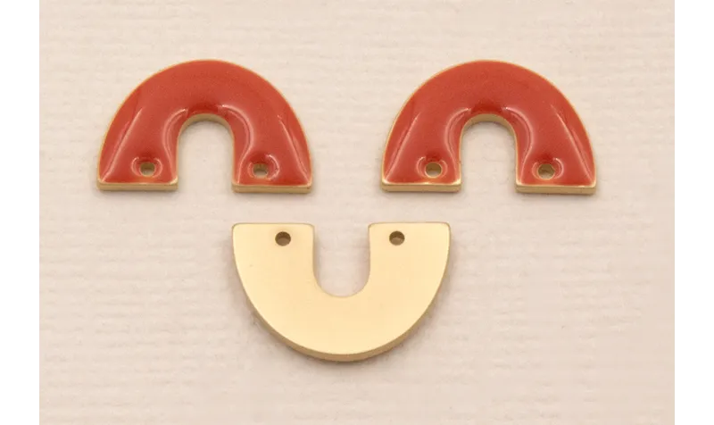 Herradura Dorad Mate 15*8mm Esmalte Rosa Coral