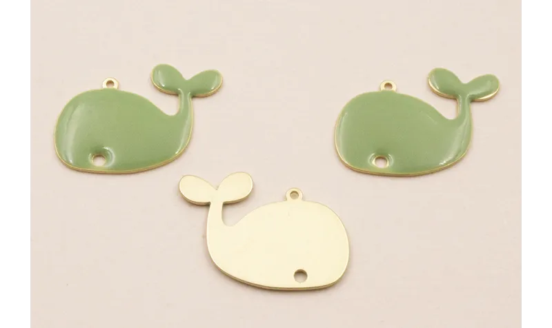 Colgante  Ballena 20*15 mm  Esmaltada  Verde Oliva / Cuentas Metálicas de Latón / Zamak