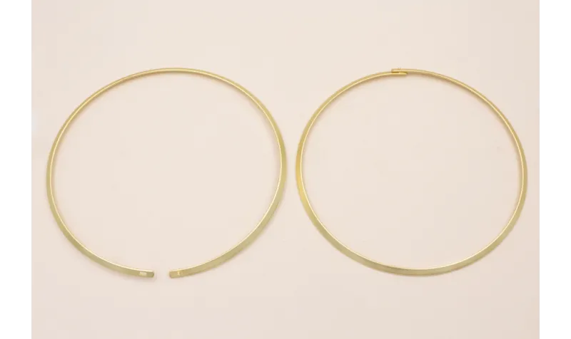 Collar Lámina de 4mm  Dorado Mate c / Bases de Collares de Latón / Zamak