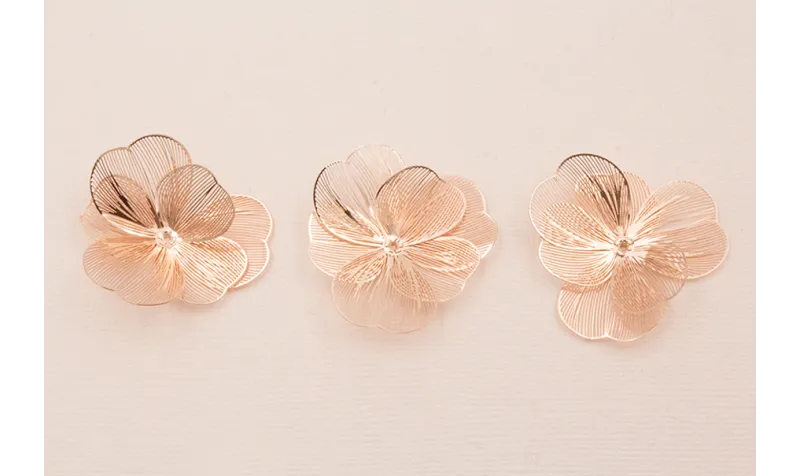 Cuenta  Flor 35mm 6 pétalos moldeables Cobre / Cuentas Metálicas de Latón / Zamak