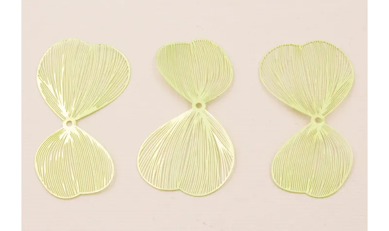 Cuenta Pareja de Pétalos 50*27mm verde Meálico / Cuentas Metálicas de Latón / Zamak