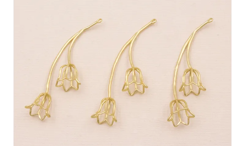 Colgante Tulipanes 50mm Dorado Mate