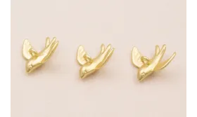 Colgante golondrina 14*14mm Dorado Mate / Cuentas Metálicas de Latón / Zamak