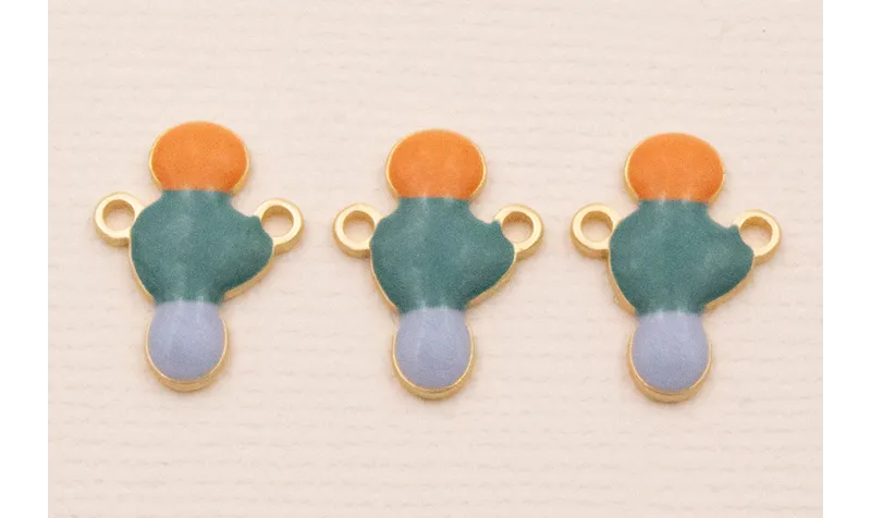 Colgante 15*10 Caldera, esmeralda y Azul  Oro Mate / Cuentas Metálicas de Latón / Zamak