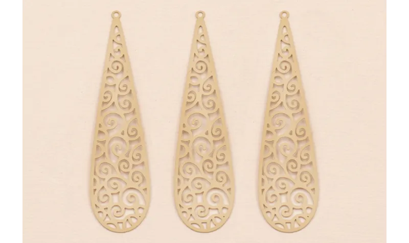 Colgante péndulo labrado lámina 64*16mm Beige / Cuentas Metálicas de Latón / Zamak