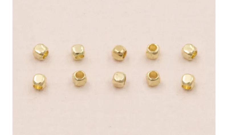 Micropieza Cubo 1*1mm Oro / Cuentas Metálicas de Latón / Zamak