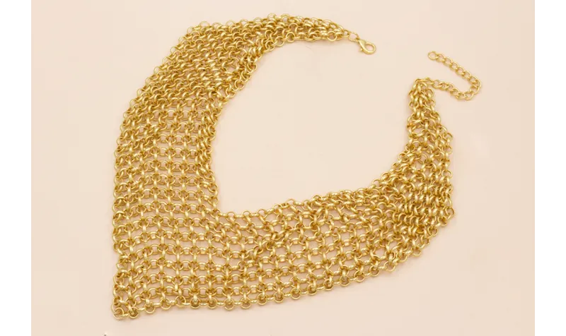 Collar Malla en pico de 50mm de cancho Oro Mate