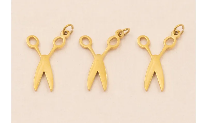 Colgante Tijeras Acero Inox. 17*10mmm Oro