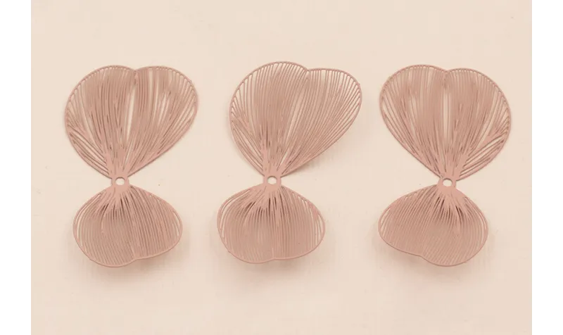 Pareja de Pétalos 50*27mm moldeables Rosa / Cuentas Metálicas de Latón / Zamak
