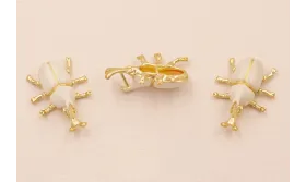 Escarabajo 25*20mm Dorado Mate Esmaltade Beige / Cuentas Metálicas de Latón / Zamak