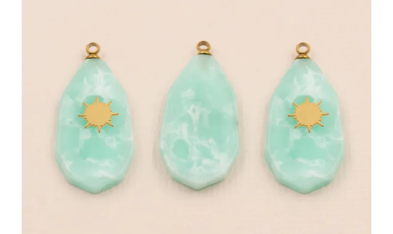 Colgante piedra Turquesa 25*18 y estrella S.Steel / Cuentas Metálicas de Acero Inoxidable