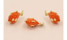 Colgante Pez Globo 20*13mm esmalte Coral Oro Mate / Cuentas Metálicas de Latón / Zamak