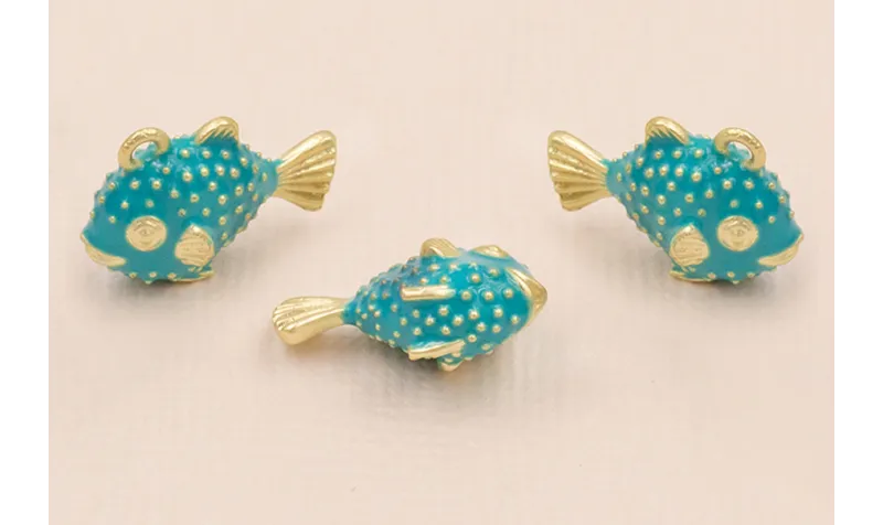 Colgante Pez Globo 20*13mm esmalte Turquesa O.Mate / Cuentas Metálicas de Latón / Zamak