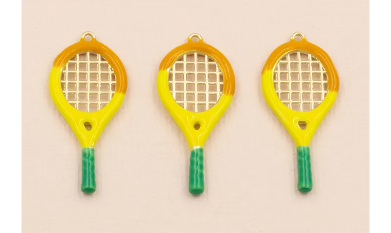 Raqueta 30*14mm Lima, verde y Oro Mate / Cuentas Metálicas de Latón / Zamak