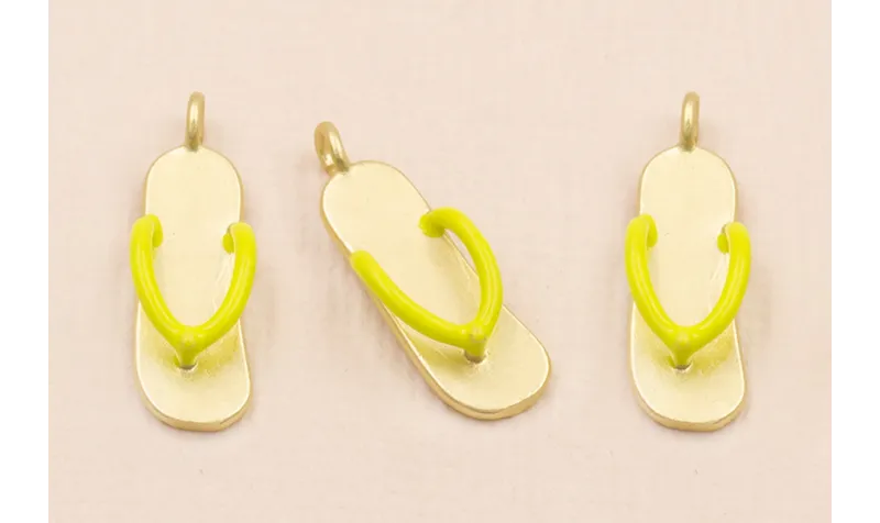 Colgante Chancleta Playa 21*7mm Lima / Cuentas Metálicas de Latón / Zamak