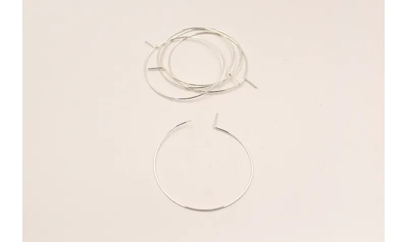 CRIOLLA HILO REDONDO 45MM PLATA / Base Pendientes 