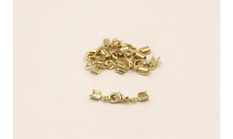 TERMINAL CON  MOSQ MEDIO ORO