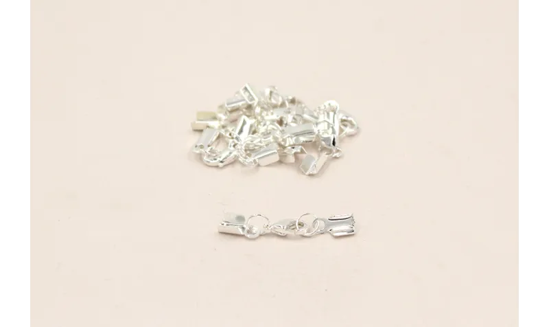 TERMINAL CON  MOSQ MEDIO PLATA / Terminales de Latón / Zamak