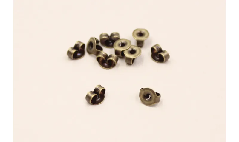 PRESION PENDIENTE Oro Viejo / Tuercas de Latón / Zamak