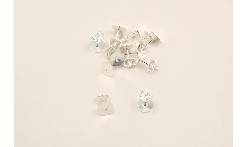 MONTURA 8MM PERLA PLATEADO / Base Pendientes 