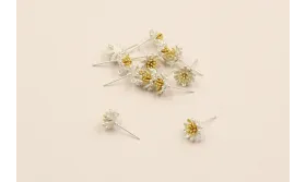 Perno flor 14mm. Oro y plara Mate / Base Pendientes 