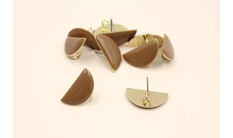 Pendiente Media Luna esmaltada 20*10mm Marrón / Base Pendientes 