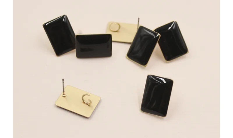 Perno rectangulo esmaltado 17*13mm Negro / Base Pendientes 