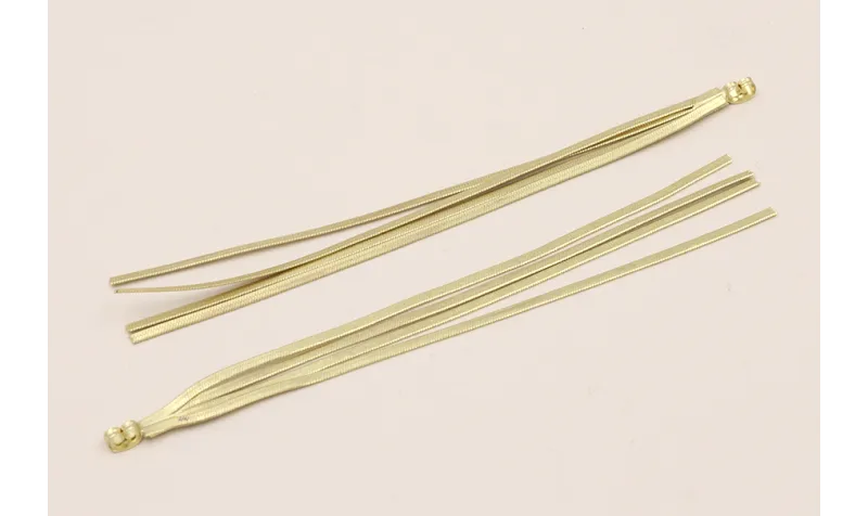 Fleco tuerca de 4 Tiras de 2mm. 125mm Oro Mate / Base Pendientes 