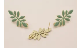 Perno 30*12 Pétalos esmaltados Turquesa / Base Pendientes 