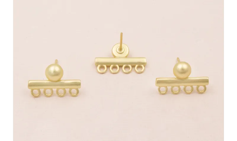 Pendiente con 4 anillas 17mm Oro Mate