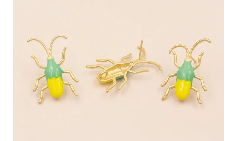 Insecto antenas 30*20 esmalte Verde y Amarillo / Base Pendientes 