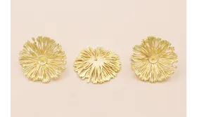 Pendiente Flor 30mm diam, Oro Mate / Base Pendientes 