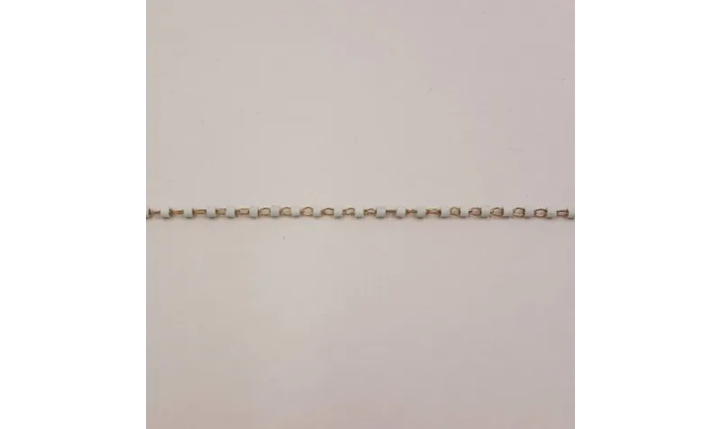 Cadena engarzada Miyuki Delika Blanco DB352 Cadena engarzada Miyuki Delika Blanco DB352