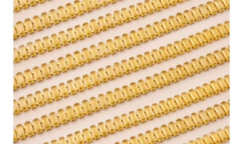 Cadena strass Cristales Beige de 2,5*5mm / Cadenas de Latón / Zamak